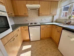 Kitchen- click for photo gallery